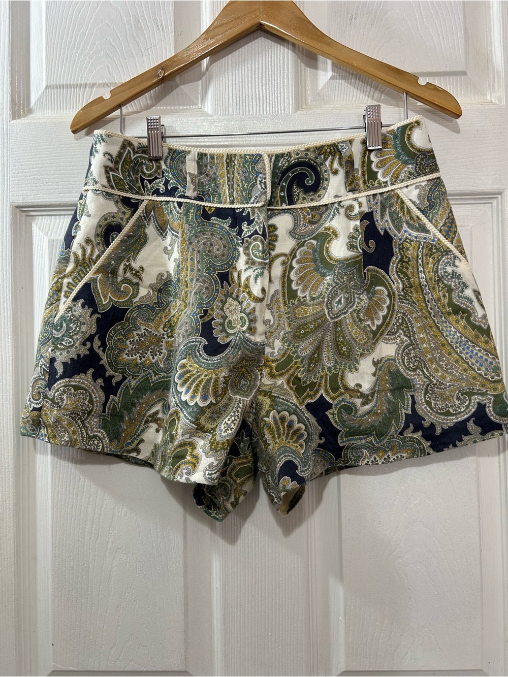 Veronica Beard Paisley Print Linen High Waisted Shorts Size 8 Rope Trim